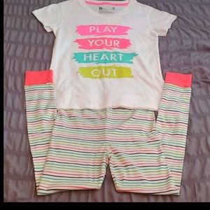 NWOT Xersion  girls Graphic T-Shirt